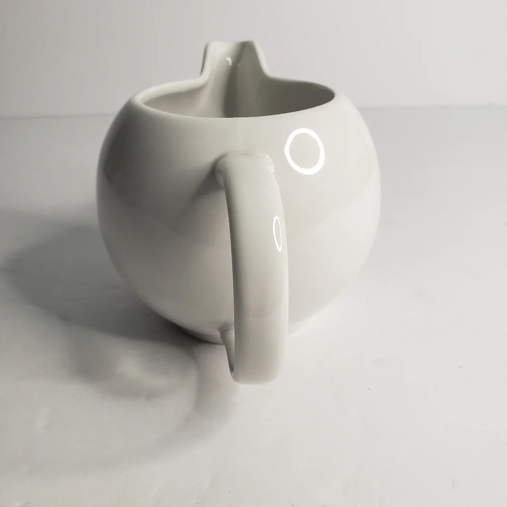 Ikea creamer pitcher 172